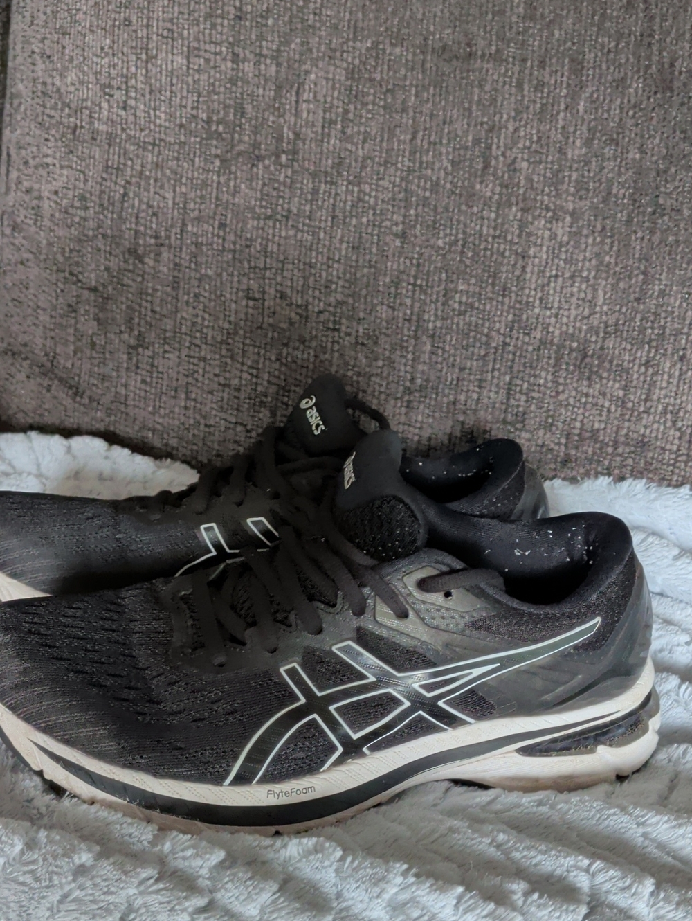 Asics Black and White Men's Running Shoes